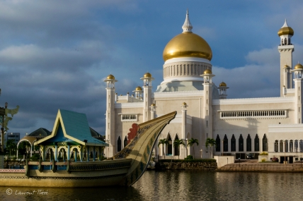 Les mosquées de Brunei, ici appelée Sultan Omar Ali Saifuddin.